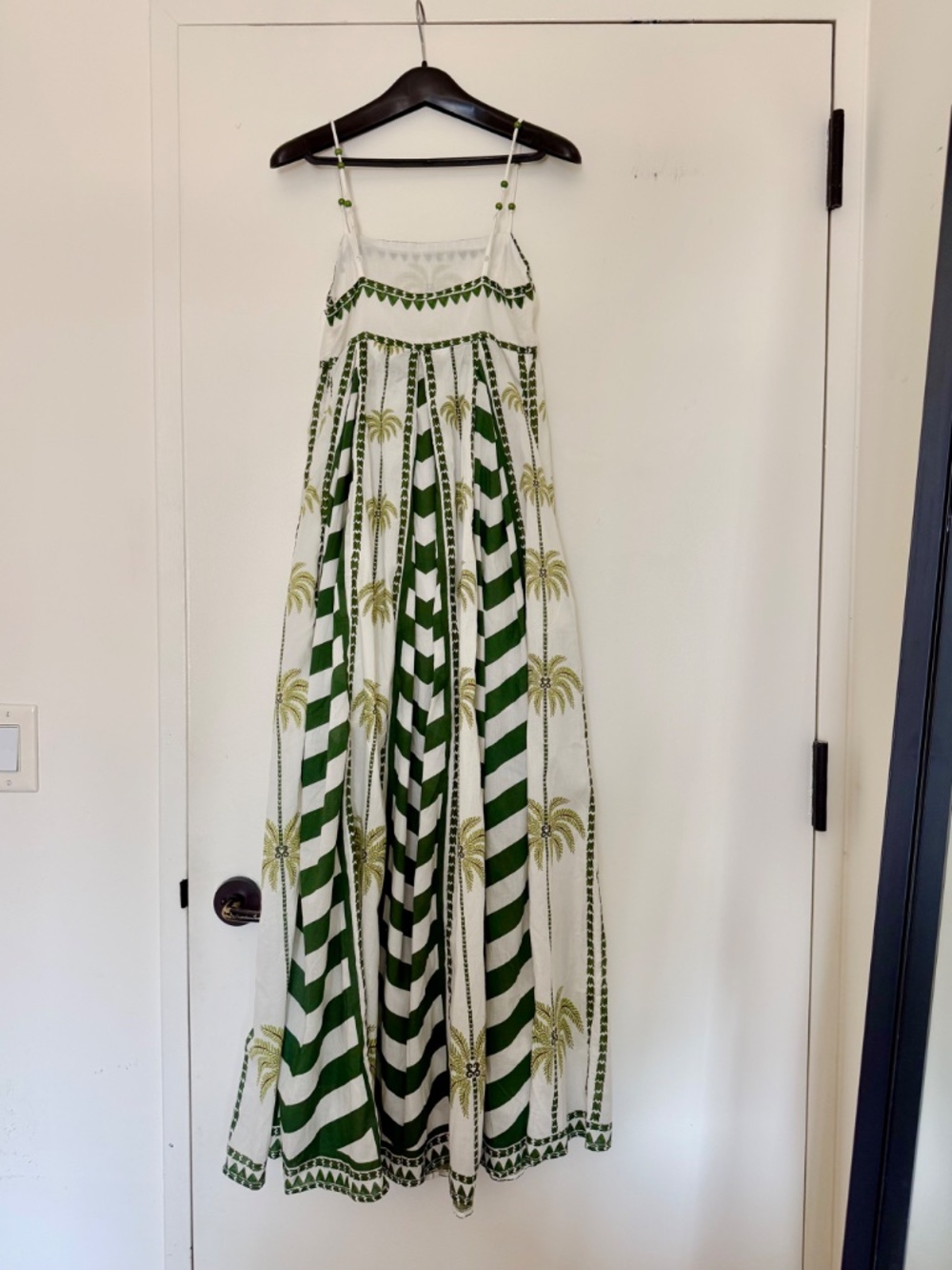 Farm Rio : Off-White Milani Coco-Palm Print Maxi Dress - Picture 3 of 4